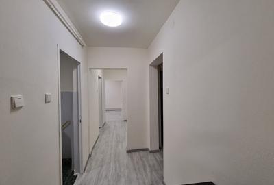 Insula de Agrement- 3 camere decomandate la etajul 1 Insula de Agrement- 3 camere decomandate la etajul 1 - 10