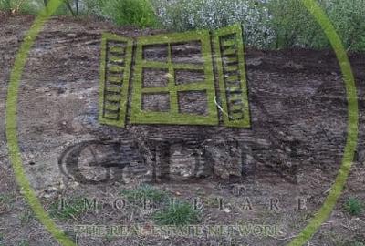 Teren Construcții intravilan de 1000 mp, în Central - 2