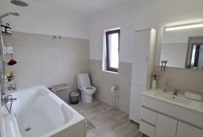 Casă cu 4 camere în Utvin - 3