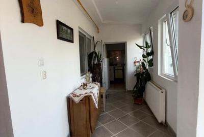 Casa cu trei camere avand 90mp suprafata utila, 1.200 mp teren, in zona Mehala - 9