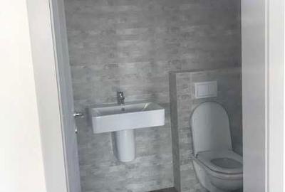 Casă cu 4 camere în Central - 1