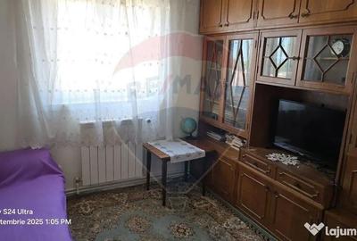 Apartament cu 4 camere decomandat, mobilat în Central - 8