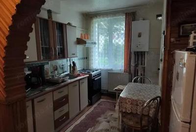 Semicentral - Vanzare apartament 2 camere - Str. Libertatii - 6