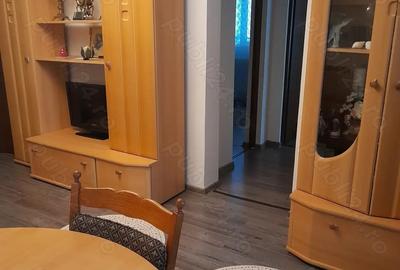 Apartament cu 3 camere semidecomandat în Central - 10