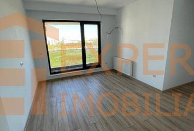 Apartament cu 2 camere decomandat în Tomis Nord - 2