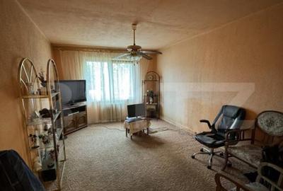 Apartament 3 camere, 70mp, zona 7 Noiembrie - 9