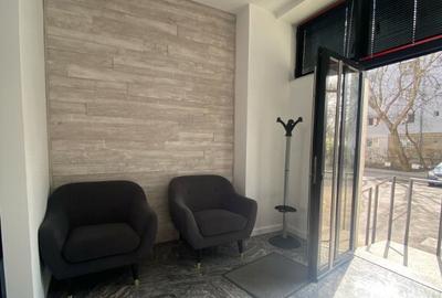 Spa?iu comercial, renovat total, 2 bai, ideal cabinet/salon/showroom - 10