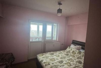 Apartament cu 4 camere decomandat în Berceni - 8