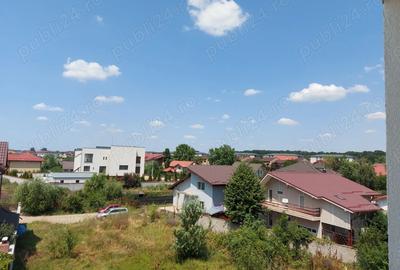 Apartament cu 2 camere decomandat în Roșu - 5