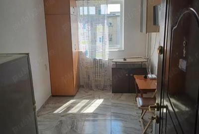 Garsonieră în Podu Roș - 1