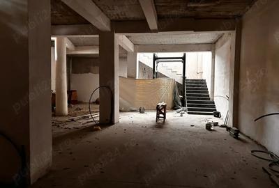 Spatiu comercial de inchiriat Str. Cuza Voda vis a vis de Primaria Buzau COMISION 0 - 4