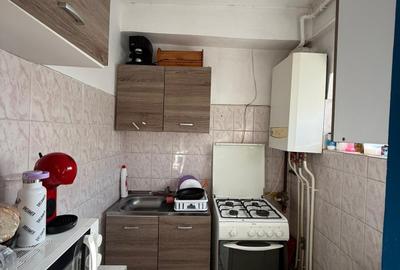 Gars. mobilata + utilata, 20 mp, cu CT, zona Stadion CFR Gruia, ideal investitie - 5