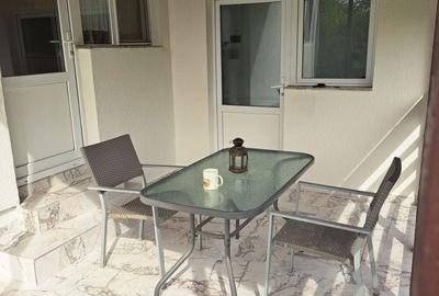 Casă cu 4 camere cu Teren 600 Mp în Bâcu - 1