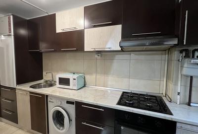 Garsoniera decomandata bloc 1986 Lujerului, Militari - 5