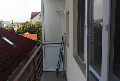 Garsonieră decomandată în Traian - 14