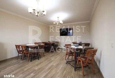 Casă cu 10 camere cu Teren 600 Mp în Holboca - 1