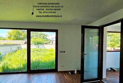 Casă cu 6 camere cu Teren 1100 Mp în Sud - 4