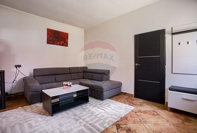 Casa cu 2 corpuri, piscina si 3.235 mp teren in Ghioroc - 26
