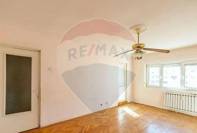 Apartament 3 camere zona 300, Micalaca, B-dul N. Titulescu - 1