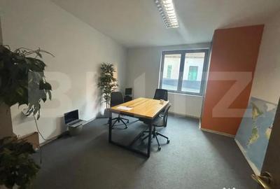 Spațiu comercial, de 332 mp, în Horea - 10