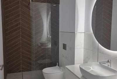 Casă cu 4 camere cu Teren 18 Mp în Central - 15