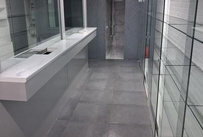 Spațiu comercial complet echipat - 7