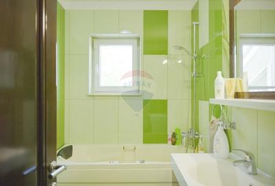 Casă individuală cu 7 camere cu Piscina în Girov - 26