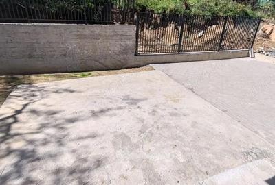 Casă cu 4 camere cu Teren 200 Mp în Florești - 2