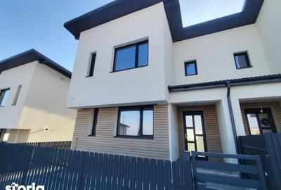 Casă cu 4 camere cu Teren 240 Mp în Valea Lupului - 1