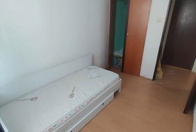 Apartament cu 3 camere semidecomandat în Drumul Taberei - 5