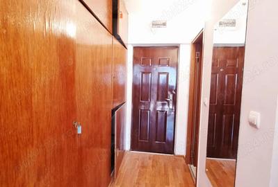 Garsoniera Tiglina 1 str. Brailei etaj 1 pt birou - 4