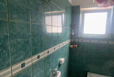 Inchiriez apartament 2 camere Pia?a Sud, etaj 3, mobilat complet. - 4