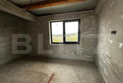 Casa noua la ro?u, tencuita interior, cu teren generos ? - 1