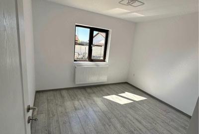 Casă cu 3 camere cu Teren 414 Mp în Central - 5