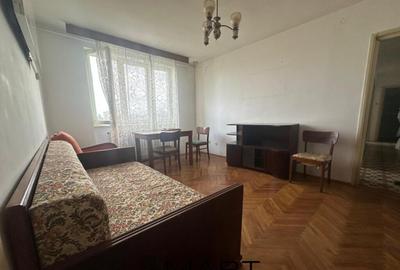 Apartament cu 4 camere decomandat în Astra - 3