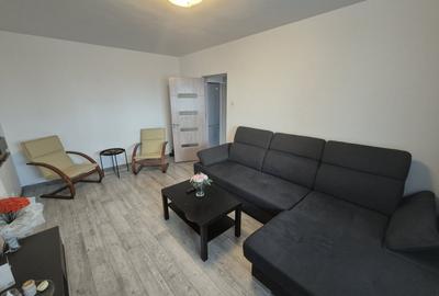 Apartament cu 2 camere decomandat în Baba Novac