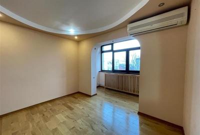 Apartament 3 camere de vanzare zona Vest -Tulcea - 2