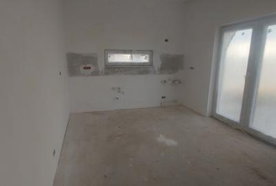 Casă individuală cu 4 camere cu Canalizare în Dragomirești-Deal - 25