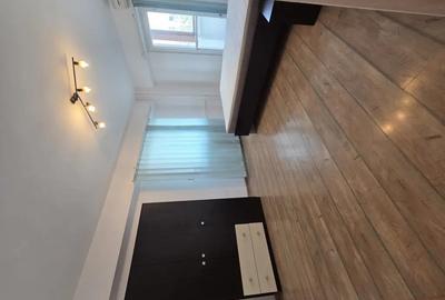 Apartament cu 3 camere decomandat în Victoriei - 11