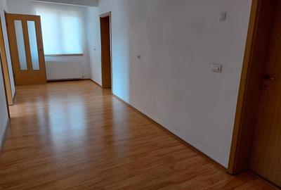 VILA CU CATE UN APARTAMENT PE FIECARE NIVEL, CENTRAL, ZONA AFI BRASOV - 6