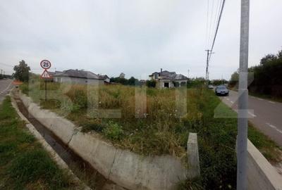 Teren de 670 mp, în Priseaca - 1