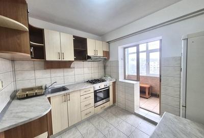 Apartament cu 3 camere decomandat în Târgu Cucu - 5