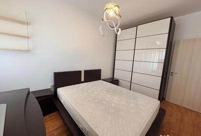 Apartament cu 3 camere semidecomandat în Central - 2