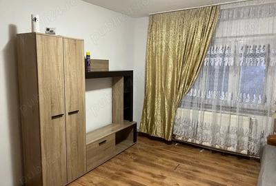 Apartament cu 2 camere decomandat în Central - 3