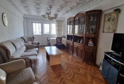 Apartament cu 4 camere decomandat în Pantelimon - 9