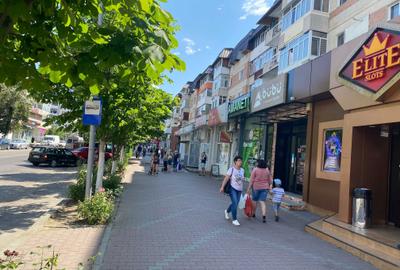 Spațiu comercial, de 35 mp, în Ultracentral