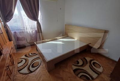 Apartament de inchiriat, cu 2 camere, 50 mp, zona Aleea Smar - 3