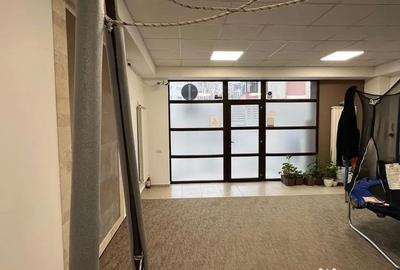 Garsonieră decomandată în Km 4 - 2