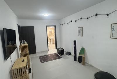 Apartament cu 2 camere decomandat în Drumul Taberei - 16