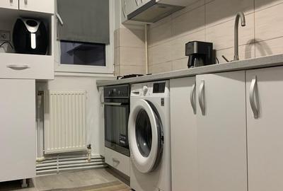 Apartament cu 3 camere decomandat în Micro 5 - 6